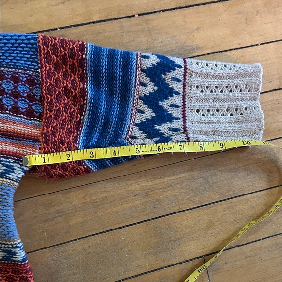 EUC Urban Decay Blue and Cream Knit Sweater - Picture 11 of 13